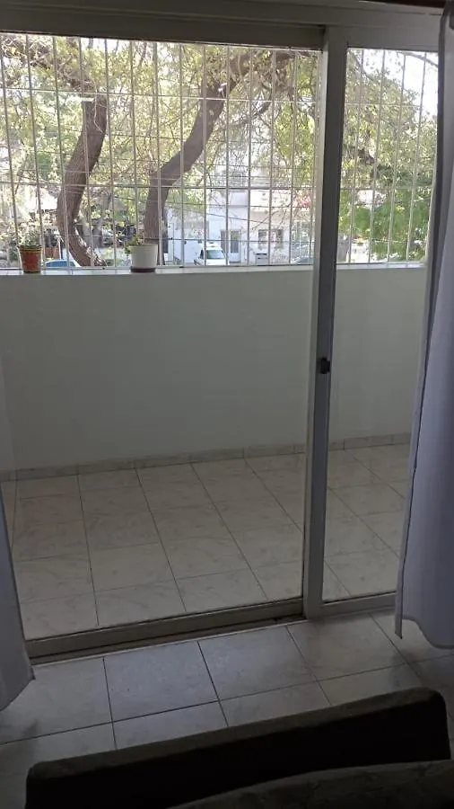 Apartamento Departamento, amplio, luminoso y excelente ubicación Mendoza 0*,  Argentina
